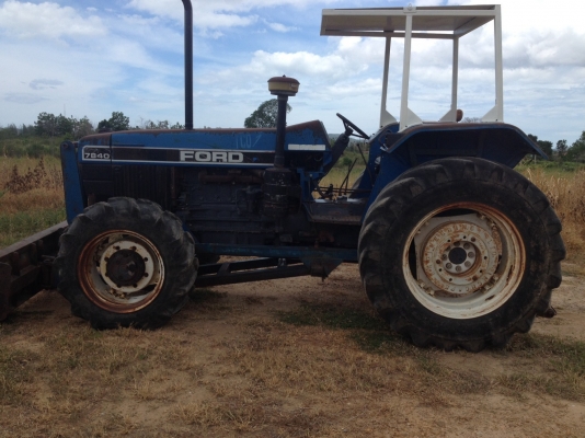 ขายรถไถ 7840 ปี95 6สูบ เครื่องดี สีเดิม