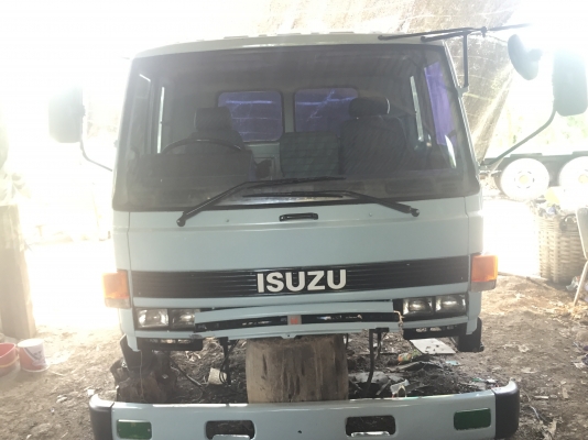 ขาย หัวสิบล้อ ISUZU ร็อคกี้ ทำสีใหม่ อุปกรณ์ครบ
