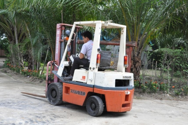 ((ลดกระหน่ำ))ขายFORKLIFT NISSAN FG18 ใหม่สุด(1.8ตัน)(งาสไลด์) เสา3เมตร สวยเดิมจากญี่ปุ่น ยังไม่เคยใช้ในไทย 115,000เท่านั้น!!