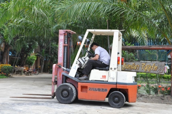 ((ลดกระหน่ำ))ขายFORKLIFT NISSAN FG18 ใหม่สุด(1.8ตัน)(งาสไลด์) เสา3เมตร สวยเดิมจากญี่ปุ่น ยังไม่เคยใช้ในไทย 115,000เท่านั้น!!