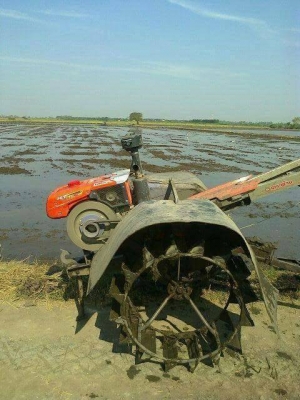 รถไถเดินตามพร้อมเครื่อง 140