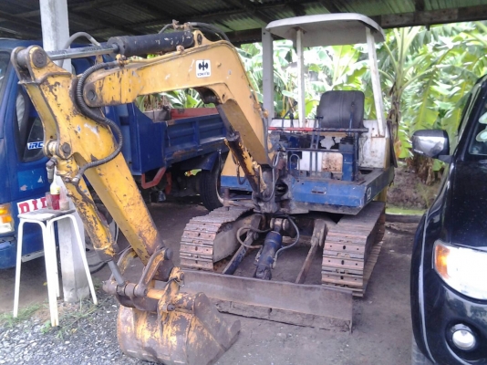 Komatsu pc30-5 โซ่ใหม่ บุ้งกี๋ใหม่ เครื่องใหม่ เช็คแล้วใช้งานไดัเลย