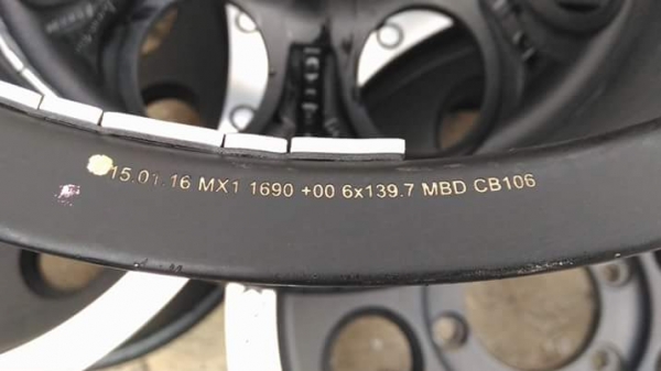 ขายล้อ lenso max1 แท้ขอบ16 สวยๆครับ