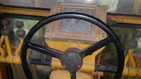 ขาย 1,495,000 รถเกรด CAT 12 G 61 M 11326 หัวฉีดไดเร็ก เครื่องดี เกียร์แรง เอวแน่น ปั้มไฮดอร์ลิคแรง (ซีเรียลสูง)เล่มทะเบียน รถสวยพร้อมใช้เอกสารพร้อมโอน 090-772-3710 090-772-3708