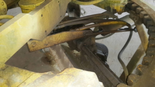 ขาย 1,495,000 รถเกรด CAT 12 G 61 M 11326 หัวฉีดไดเร็ก เครื่องดี เกียร์แรง เอวแน่น ปั้มไฮดอร์ลิคแรง (ซีเรียลสูง)เล่มทะเบียน รถสวยพร้อมใช้เอกสารพร้อมโอน 090-772-3710 090-772-3708