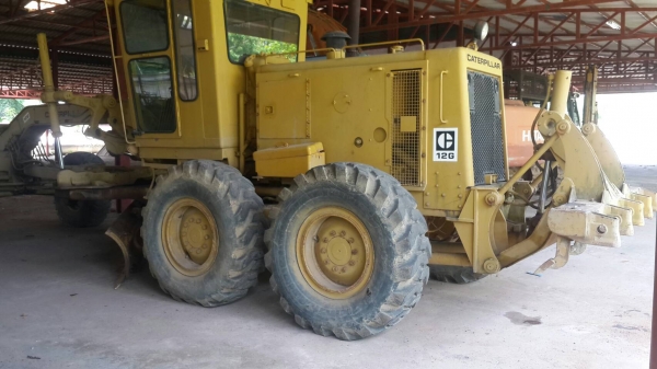 ขาย 1,495,000 รถเกรด CAT 12 G 61 M 11326 หัวฉีดไดเร็ก เครื่องดี เกียร์แรง เอวแน่น ปั้มไฮดอร์ลิคแรง (ซีเรียลสูง)เล่มทะเบียน รถสวยพร้อมใช้เอกสารพร้อมโอน 090-772-3710 090-772-3708