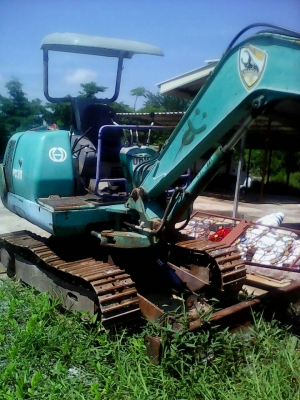 ขายPc20-7สภาพสวยพร้อม ติดต่อคุณอ๊อฟพิจิตร086-737-9991