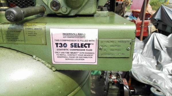 ** SOLD **ปั้มลมอิงเกอร์โซลแลนด์ 3 HP 380V 300L. ปั้มลมฝรั่งหล่อๆเดิมๆวิ่งนุ่มเสียงเงียบที่สุดท้าให้ลอง!!