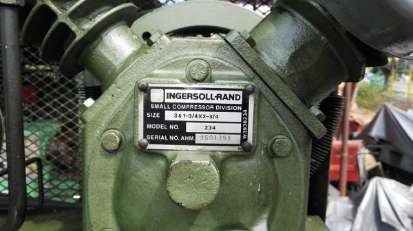 ** SOLD **ปั้มลมอิงเกอร์โซลแลนด์ 3 HP 380V 300L. ปั้มลมฝรั่งหล่อๆเดิมๆวิ่งนุ่มเสียงเงียบที่สุดท้าให้ลอง!!