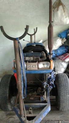 เครื่องฮีซากิ22แรงเอาใว้สูบน้ำปั่นไฟใด้คับสภาพอุปกรณ์ช่วงหน้าอยู่ครบคับ