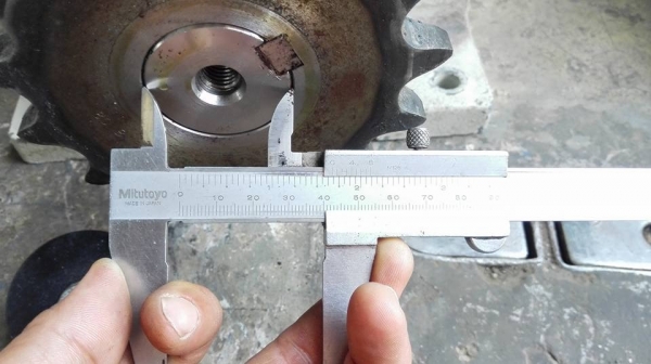 ** SOLD ** มอเตอร์เกียร์ Sumitomo Altax 2 HP 380V มีเบรค ทด 1:87 ความเร็วรอบประมาน 20 RPM