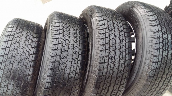 ขายล้อแม็กป้ายแดง mu-x 17" ยางปี16 สนใจติดต่อ ตาเล็ก ล้อและยางครับ 081-3747940