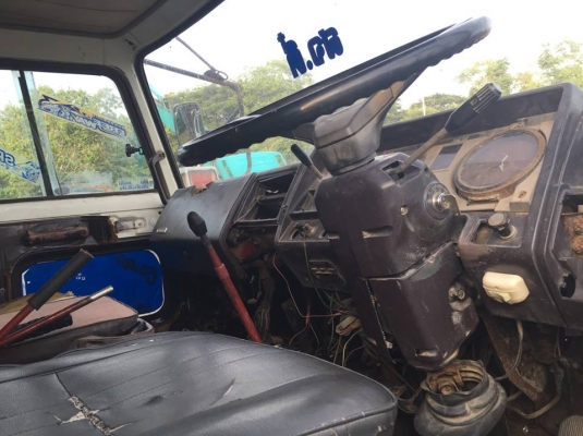 ขายรถบรรทุก ดั้ม2เพลา HINO FM226 เครื่อง220แรง EM100 สภาพพร้อมใช้งาน เอกสารพร้อมโอน ราคา490,000 สนใจโทร 090-8588220คุณนะ 093-3258446คุณบิว หรือเข้าดูสินค้าอื่นๆได้ที่ www.narong2truck.com หรือ www.truck.in.th/498 หรือเพจFacebook ณรงค์ท ซื้อขายรถมือสอง (เว