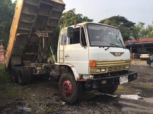 ขายรถบรรทุก ดั้ม2เพลา HINO FM226 เครื่อง220แรง EM100 สภาพพร้อมใช้งาน เอกสารพร้อมโอน ราคา490,000 สนใจโทร 090-8588220คุณนะ 093-3258446คุณบิว หรือเข้าดูสินค้าอื่นๆได้ที่ www.narong2truck.com หรือ www.truck.in.th/498 หรือเพจFacebook ณรงค์ท ซื้อขายรถมือสอง (เว
