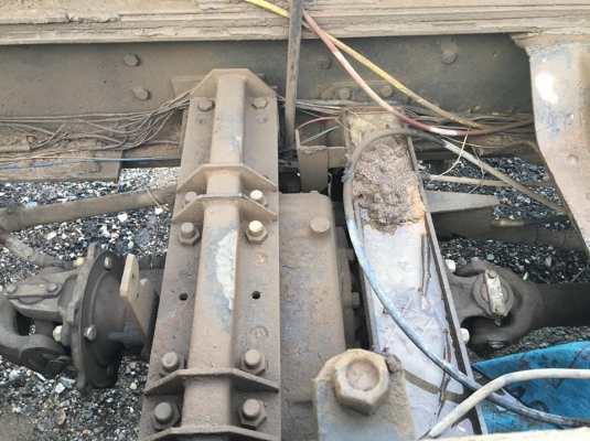 ขายรถบรรทุก ดั้ม2เพลา HINO FM226 เครื่อง220แรง EM100 สภาพพร้อมใช้งาน เอกสารพร้อมโอน ราคา490,000 สนใจโทร 090-8588220คุณนะ 093-3258446คุณบิว หรือเข้าดูสินค้าอื่นๆได้ที่ www.narong2truck.com หรือ www.truck.in.th/498 หรือเพจFacebook ณรงค์ท ซื้อขายรถมือสอง (เว