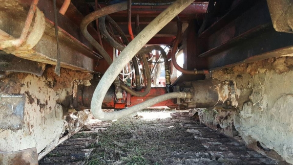 ขายรถเกี่ยวข้าว อุ้ม2.5ตัน เครื่อง185แรง ตัวเดิน10 ปั้มไดกิ้น22 ช่วงล่างดี สภาพพร้อมใช้งาน ราคา280,000 สนใจโทร 090-8588220คุณนะ 093-3258446คุณบิว หรือเข้าดูสินค้าอื่นๆได้ที่ www.narong2truck.com หรือ www.truck.in.th/498 หรือเพจFacebook ณรงค์ท ซื้อขายรถมือ ขายรถเกี่ยวข้าว อุ้ม2.5ตัน เครื่อง185แรง ตัวเดิน10 ปั้มไดกิ้น22 ช่วงล่างดี สภาพพร้อมใช้งาน ราคา280,000 สนใจโทร 090-8588220คุณนะ 093-3258446คุณบิว หรือเข้าดูสินค้าอื่นๆได้ที่ www.narong2truck.com หรือ www.truck.in.th/498 หรือเพจFacebook ณรงค์ท ซื้อขายรถมือ