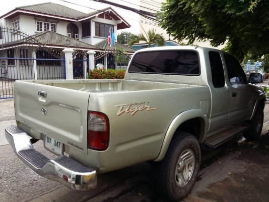 กระบะ โต้โยต้า