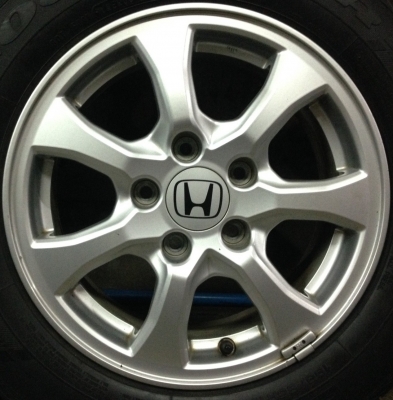 แม็ก Honda Civic FB ขอบ15 พร้อมยาง 195-65-15 แม็ก Honda Civic FB ขอบ15 พร้อมยาง 195-65-15