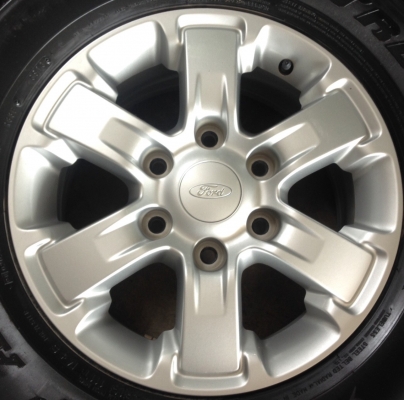 แม็ก Ford ranger ขอบ16 พร้อมยาง 255-70-16 แม็ก Ford ranger ขอบ16 พร้อมยาง 255-70-16