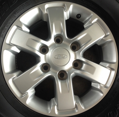แม็ก Ford ranger ขอบ16 พร้อมยาง 255-70-16 แม็ก Ford ranger ขอบ16 พร้อมยาง 255-70-16