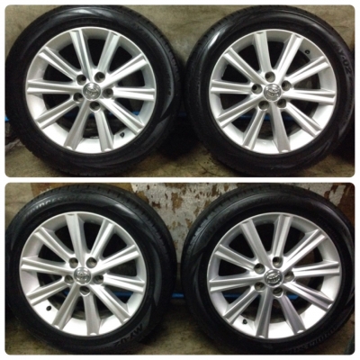 แม็ก Toyota All New Camry ขอบ17นิ้ว พร้อมยางป้ายแดง 215-55-17 ปี 16 แม็ก Toyota All New Camry ขอบ17นิ้ว พร้อมยางป้ายแดง 215-55-17 ปี 16