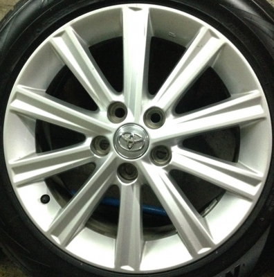 แม็ก Toyota All New Camry ขอบ17นิ้ว พร้อมยางป้ายแดง 215-55-17 ปี 16 แม็ก Toyota All New Camry ขอบ17นิ้ว พร้อมยางป้ายแดง 215-55-17 ปี 16