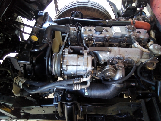 4 ล้อบรรทุก  *ไม่ติดเวลา*  ISUZU  *Euro.2*  NKR  100 แรงม้า+Turbo+Inter  *ยาว 3.20 ม.* รถสวยเดิม+สวยจริง * รถห้างแท้ * มีเล่มพร้อม*