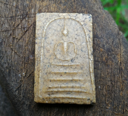 สมเด็จวัดระฆัง พิมพ์คะแนน เนื้องามแตกลายสวย ฉ่ำสวย