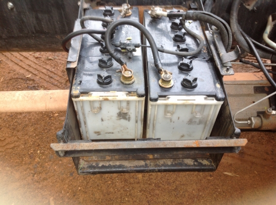 10ล้อ HINO 2เพลา (260) ปี54 (ขายด่วน) 10ล้อ HINO 2เพลา (260) ปี54 (ขายด่วน)