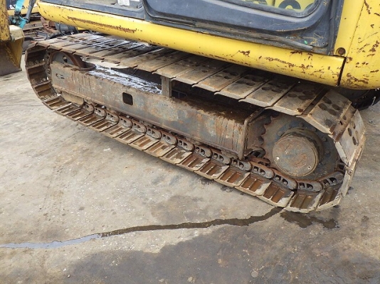 ขายรถแม็คโคร KOMATSU PC60-7 นำเข้าจากญี่ปุ่นแท้ๆ 100\% ไม่เคยผ่านการใช้งานในไทย สภาพนางฟ้า สนใจติดต่อ 081-9485494