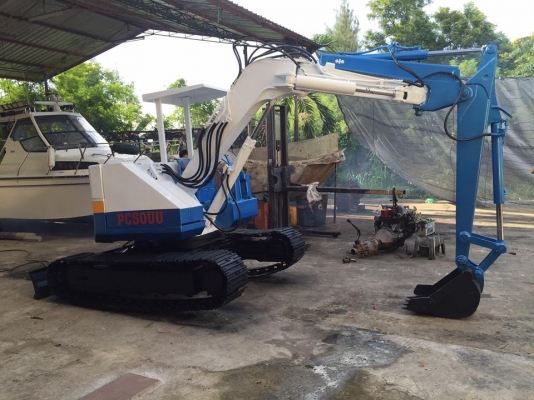 ขายแมคโครPC50UU พร้อมใช้งาน บุ้งกี๋ใหม่ ฝานใหม่ เปลี่ยนซีสยางหมดแล้ว ปั้มแรงครับ เครื่องแน่น ขาย 220000 บาท มาลองขับดูก่อนครับ