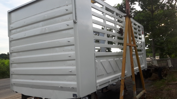 ขายครับ กระบะล่อง ไม่ดั้มสามมิตร