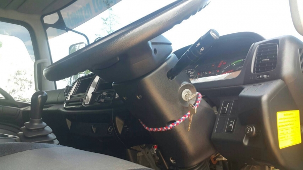 ขายดาวน์  ทั้งพ่วง  700,000  บาท  ผ่อนต่องวดละ  70,000 บาท อีก  35 งวดคะ  เปลี่ยนสัญญาได้ทั่วไทยคะ