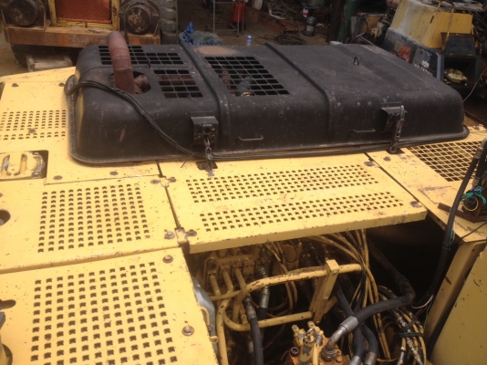 ❌ขายแล้วค่ะรถแบคโฮ Cat320B ใช้งานได้ดี ❌ขายแล้วค่ะรถแบคโฮ Cat320B ใช้งานได้ดี