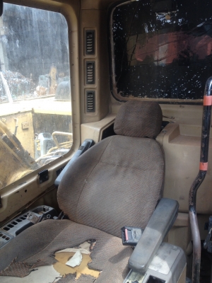 ❌ขายแล้วค่ะรถแบคโฮ Cat320B ใช้งานได้ดี ❌ขายแล้วค่ะรถแบคโฮ Cat320B ใช้งานได้ดี