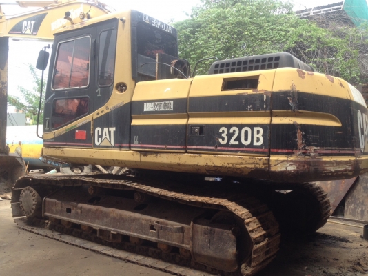 ❌ขายแล้วค่ะรถแบคโฮ Cat320B ใช้งานได้ดี ❌ขายแล้วค่ะรถแบคโฮ Cat320B ใช้งานได้ดี