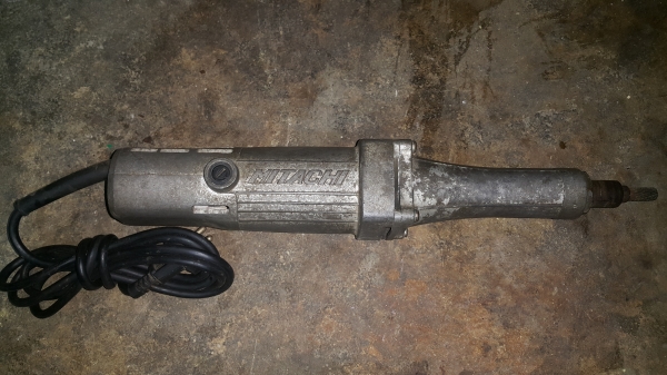 ขายเจียรคอตรง mitachi