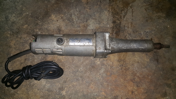 ขายเจียรคอตรง mitachi