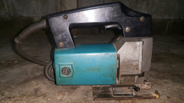 ขายเลื่อยจ๊กซอว์ makita 4300 bv(ขอบคุณ พี่วาดิษฐ์พล จากกรุงเทพ)