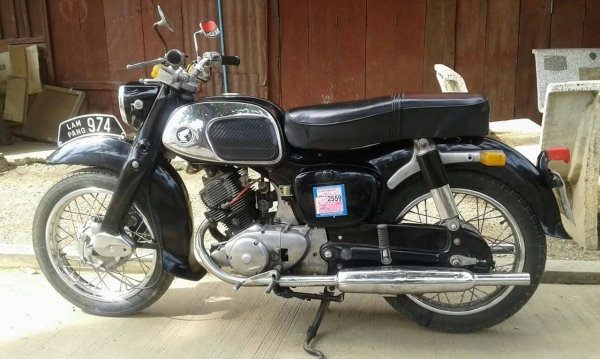 ขายรถโบราณhonda c-92 มีรูปครับผม ขายรถโบราณhonda c-92 มีรูปครับผม