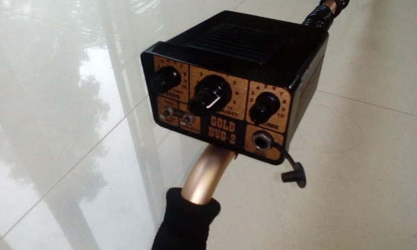 เครื่องตรวจหาทองคำ( Fisher Gold Bug2 )