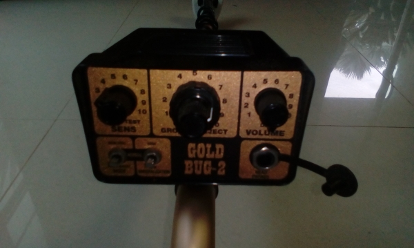 เครื่องตรวจหาทองคำ( Fisher Gold Bug2 ) เครื่องตรวจหาทองคำ( Fisher Gold Bug2 )
