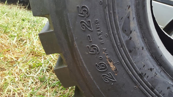 ยางรถตัก 26.5-25