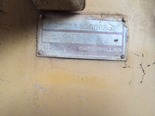 ขายรถตักล้อยาง CAT-916 รถสวย ต่อแขนแล้ว เล่มทะเบียน ราคา .580000 ราคาต่รอง ขายรถตักล้อยาง CAT-916 รถสวย ต่อแขนแล้ว เล่มทะเบียน ราคา .580000 ราคาต่รอง