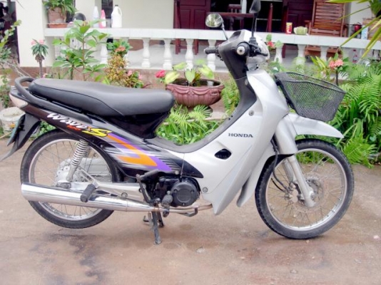 ขายhonda wave 100 3 คัน สภาพสวย ขายhonda wave 100 3 คัน สภาพสวย