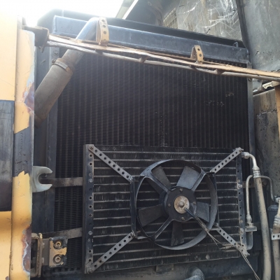 ขายรถแบคโค CAT-320.V2 โซ้สะภาพ80\% รถใช้งานอยู่ เล่มทะเบียน ไฟฟ้าใช้ได้ แอร์มี ราคา980000 ต่อรอง