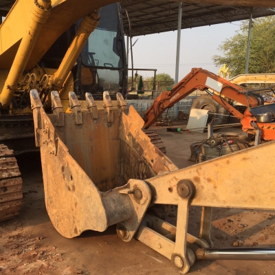 ขายรถแบคโค CAT-320.V2 โซ้สะภาพ80\% รถใช้งานอยู่ เล่มทะเบียน ไฟฟ้าใช้ได้ แอร์มี ราคา980000 ต่อรอง