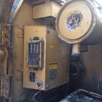 ขายรถแบคโค CAT-320.V2 โซ้สะภาพ80\% รถใช้งานอยู่ เล่มทะเบียน ไฟฟ้าใช้ได้ แอร์มี ราคา980000 ต่อรอง