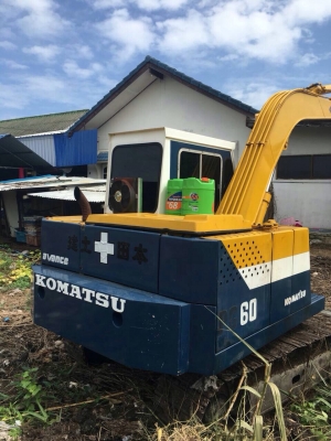 ขาย PC60-2 ราคา  290,000 ค่าน้ำ 1 หมื่น บูมอาร์มยาวพิเศษ แอร์เย็นโซ่ช่วงล่างเต็ม  เครืองปั้มดี เอวแน่น  091-0206555 นครปฐม