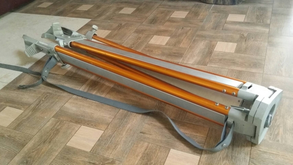 กล้องวัดระดับ SOKKISHA รุ่น SET 5S เก่าญี่ปุ่น  พร้อมขาตั้งกล้อง  สภาพสวย